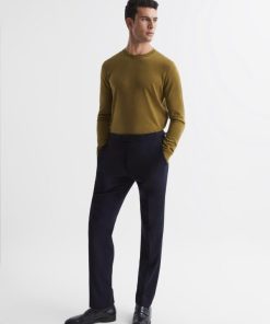 Attireforge.shop85167e0e65 3