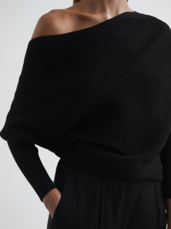 Attireforge.shop8539048793 4