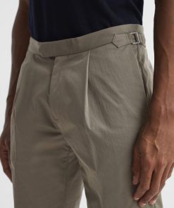 Attireforge.shop87889e45c6 4