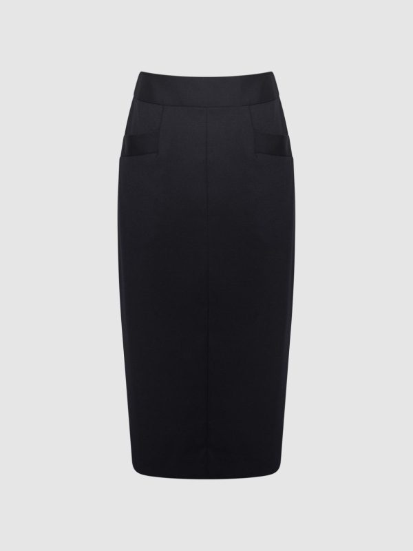 Attireforge.shop89fdb45750 2