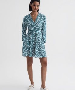 Attireforge.shop8b77aa827c 1