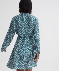 Attireforge.shop8b77aa827c 3