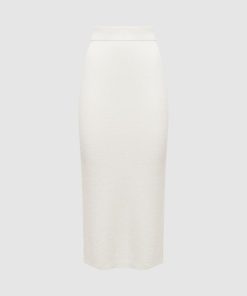 Attireforge.shop8c1ca2d282 2