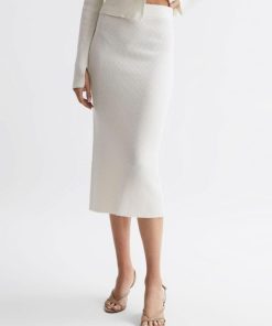 Attireforge.shop8c1ca2d282 3