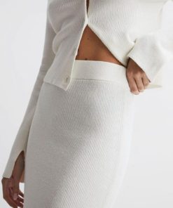 Attireforge.shop8c1ca2d282 4