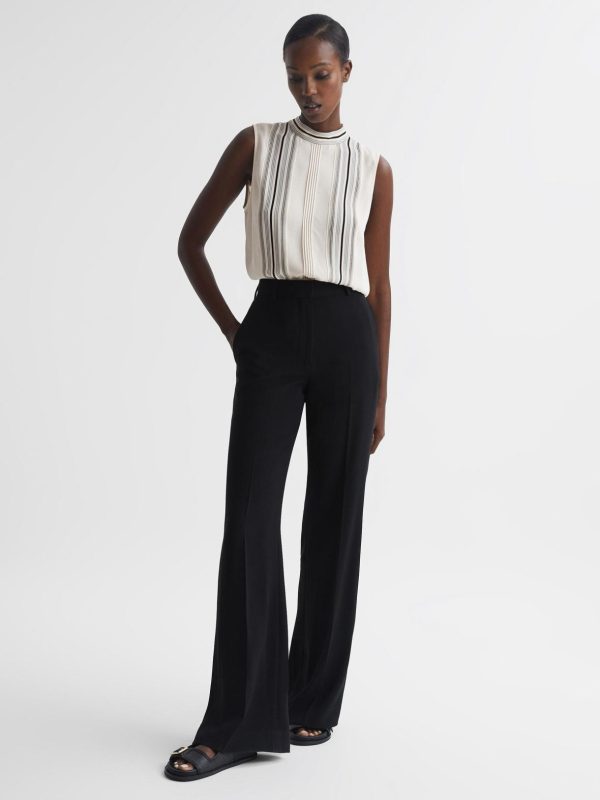 Attireforge.shop8f5bd720aa 3