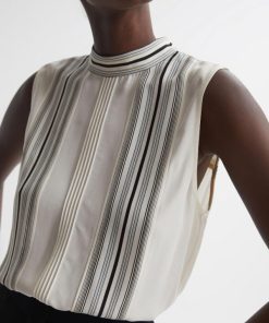 Attireforge.shop8f5bd720aa 4