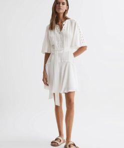 Attireforge.shop8fd5df6f66 3