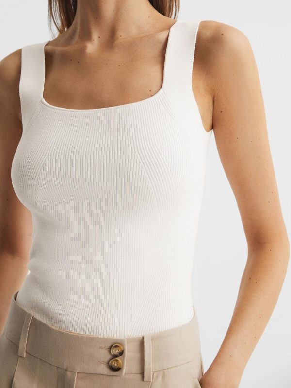 Attireforge.shop9550dc9058 4