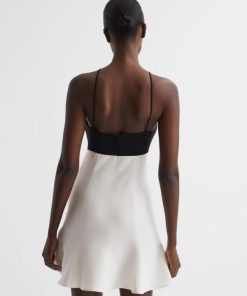 Attireforge.shop97963462af 5