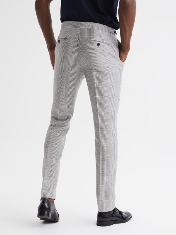 Attireforge.shop97a96472fc 5