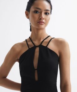 Attireforge.shop9ff17b2ed8 4