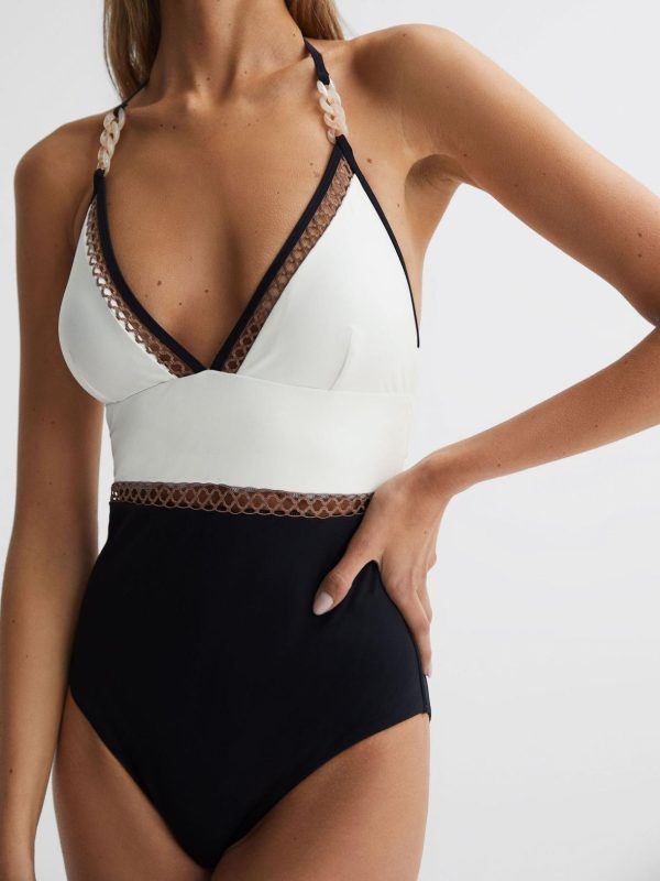 Attireforge.shopa1d2313b31 3