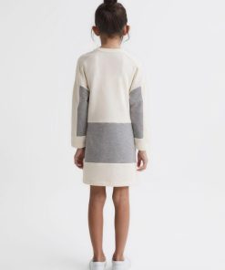 Attireforge.shopa91ee7ebf6 5