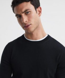 Attireforge.shopb252e08a6d 4