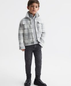 Attireforge.shopb2d1ada4f0 3