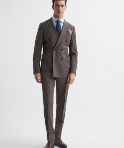 Attireforge.shopb5a59f1f6f 3