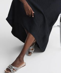 Attireforge.shopc2deb62b73 2