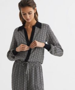 Attireforge.shopd2d2af6d9e 1