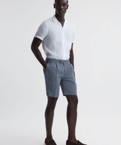 Attireforge.shopd3b296ec69 3