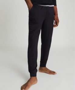 Attireforge.shopd42abfe182 3