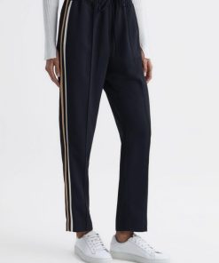 Attireforge.shopd5e4b1a629 1