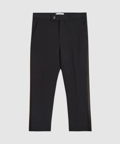 Attireforge.shopd6dc4ba545 2