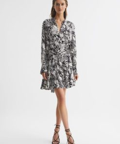 Attireforge.shopd85feb60b7 1