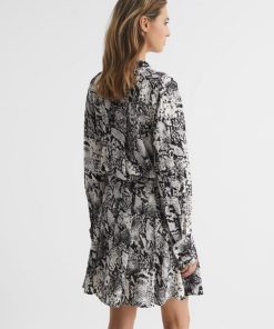 Attireforge.shopd85feb60b7 5