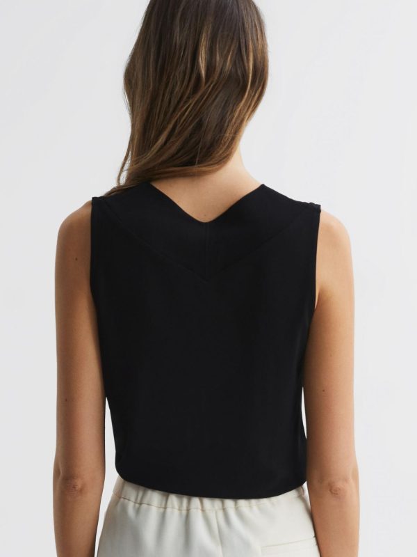 Attireforge.shopd94eaf9212 4