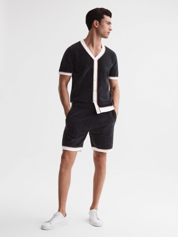 Attireforge.shopdd41cd0bca 3