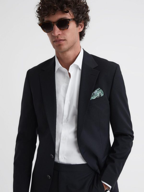 Attireforge.shopde287499b7 1