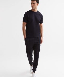 Attireforge.shopde9f37e252 3