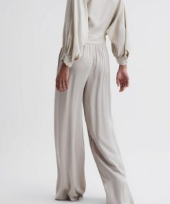 Attireforge.shope1b4e28572 5