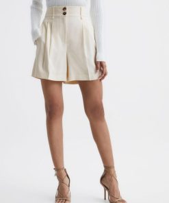 Attireforge.shope2d7a61bff 1