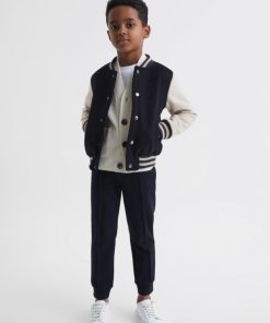 Attireforge.shope3e1f076fc 1