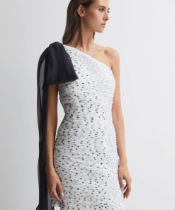 Attireforge.shope4ad422bff 2