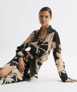 Attireforge.shope54fa852ff 1