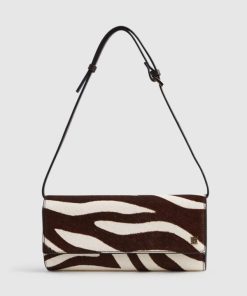 Attireforge.shope8dfcd83fe 1