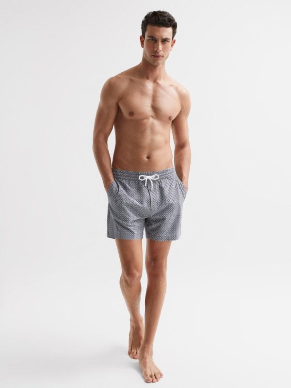 Attireforge.shopedd6e130f5 3