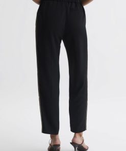 Attireforge.shopf2c8cead30 4