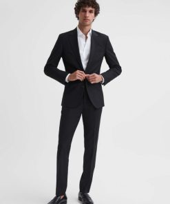 Attireforge.shopf39697bede 3