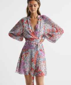 Attireforge.shopf673bbd4d1 1