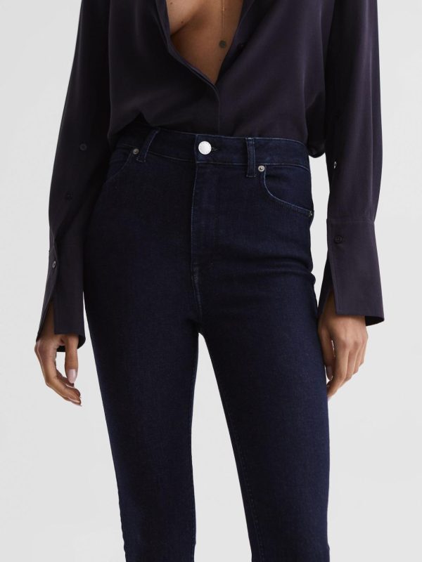 Attireforge.shopfb956f102e 4