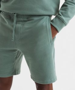 Attireforge.shopfbea2a4568 4