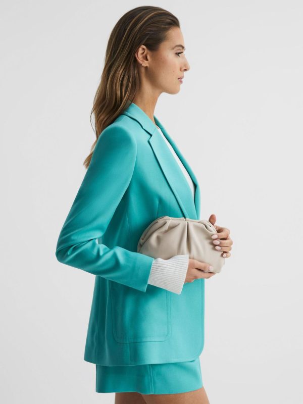 Attireforge.shopfe5de0a40f 2