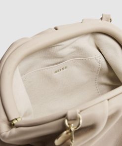 Attireforge.shopfe5de0a40f 3